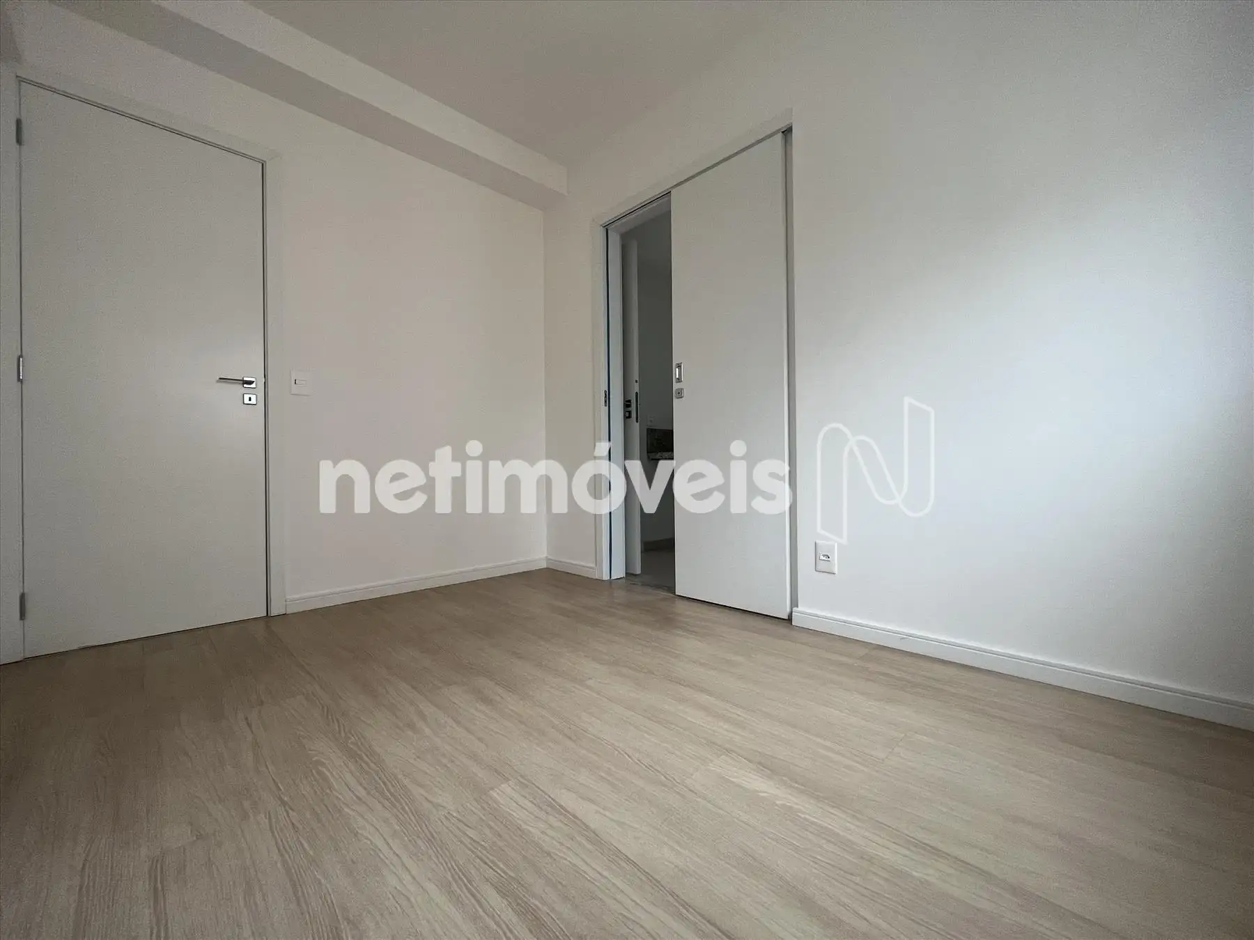 1ª semi-suíte ângulo 2