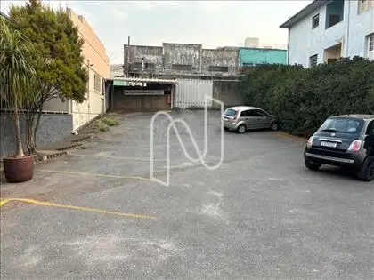 Estacionamento 