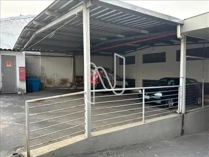  Estacionamento 