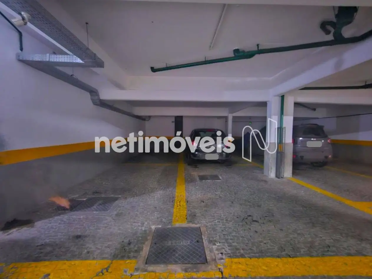 04 vagas com quarto de despejo