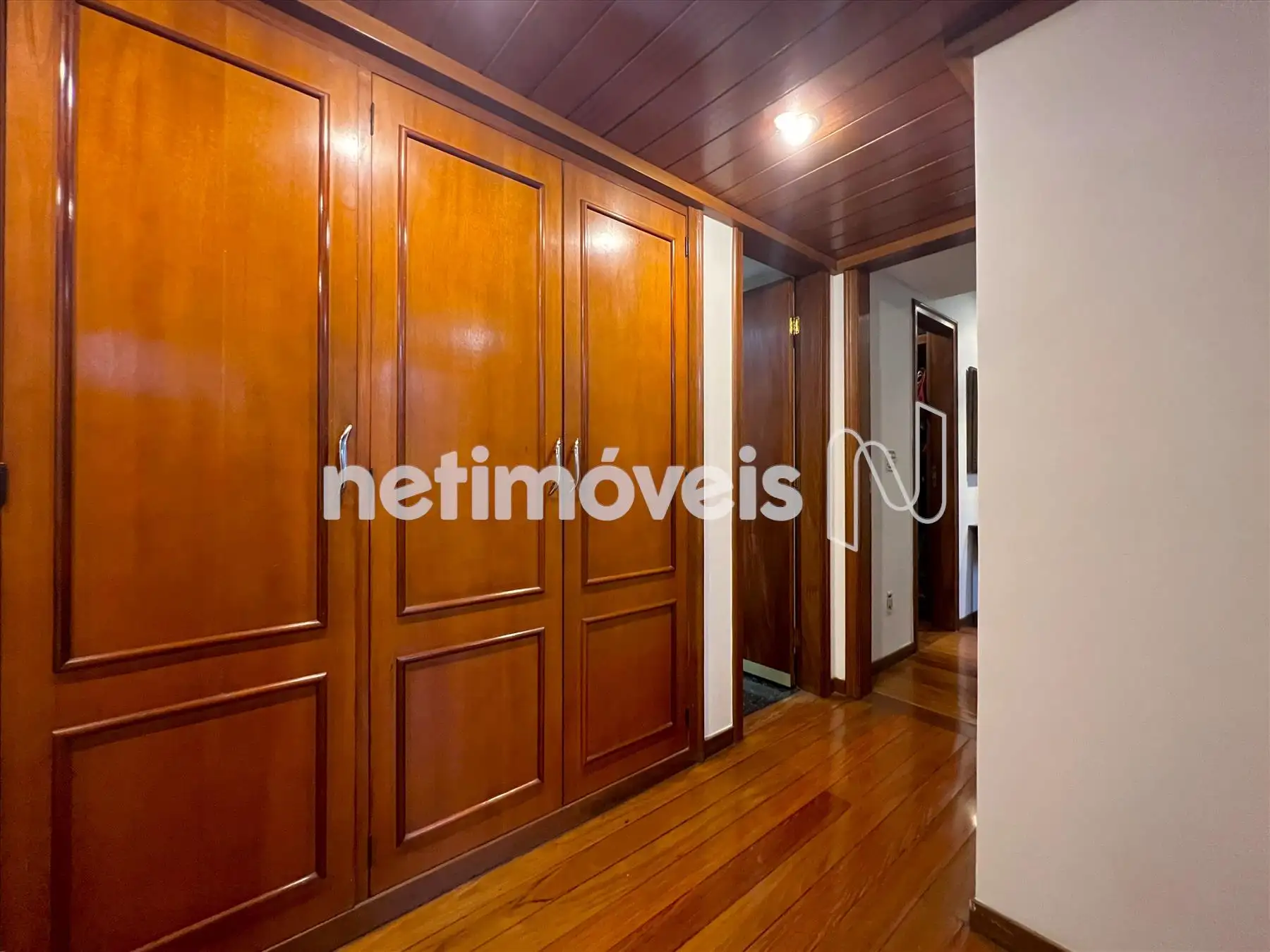 Circulação com rouparia