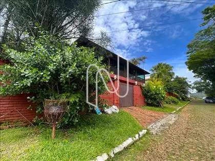 Fachada frontal ângulo 3