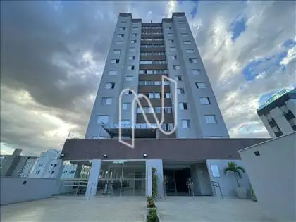 Fachada ângulo 2