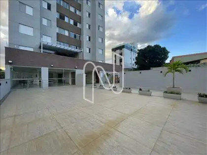 Pátio frontal