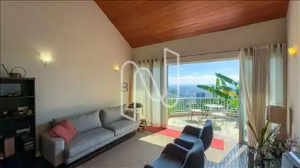 Sala com a varanda  