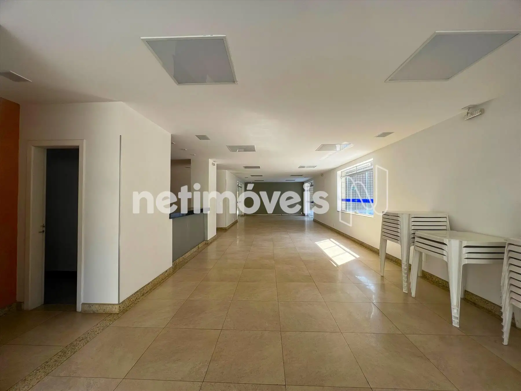 Salão de festas ângulo interno