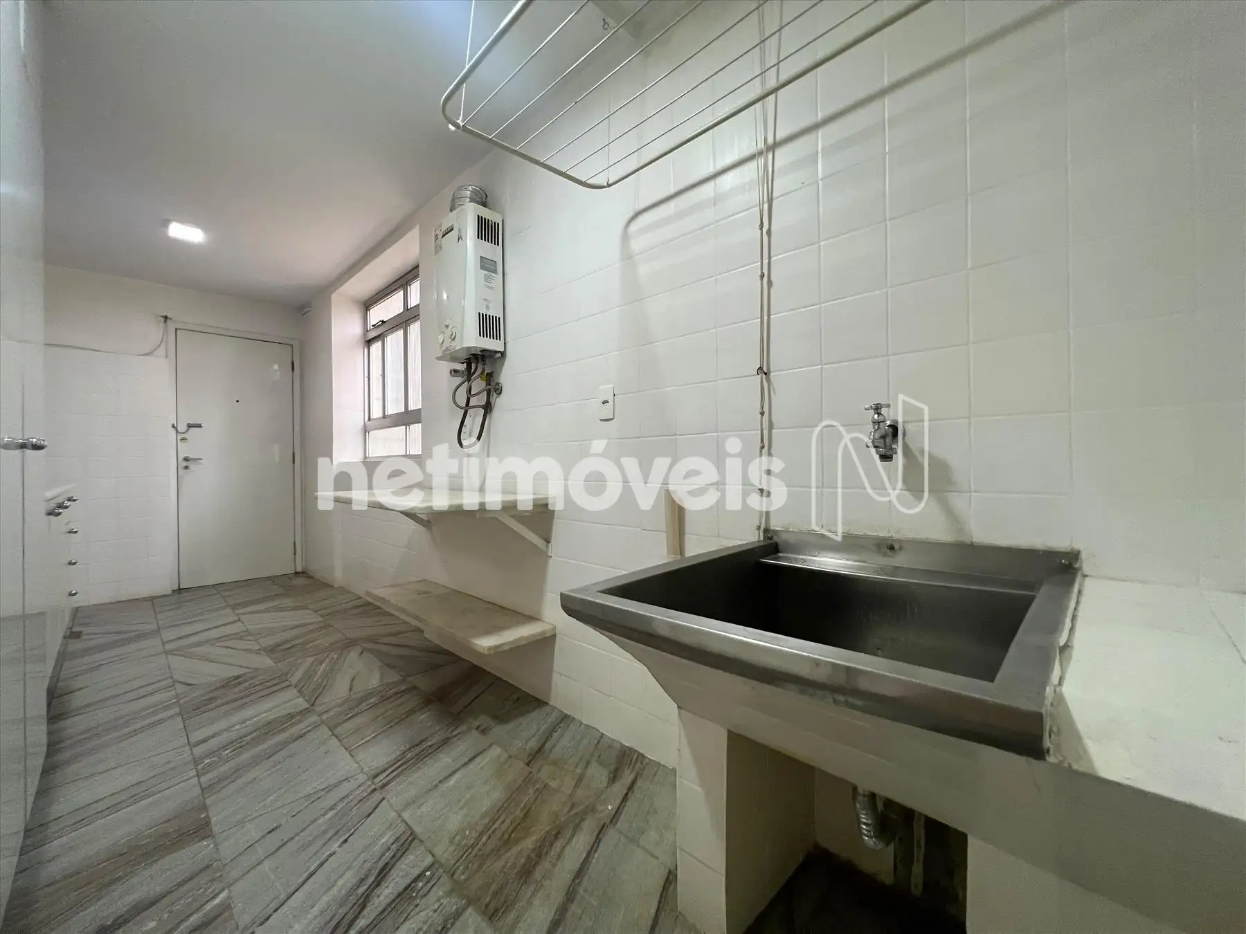 Área de serviço ângulo 2