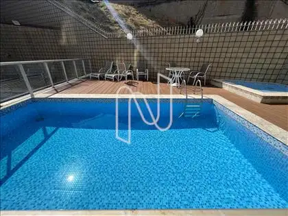 Piscinas adulto e infantil