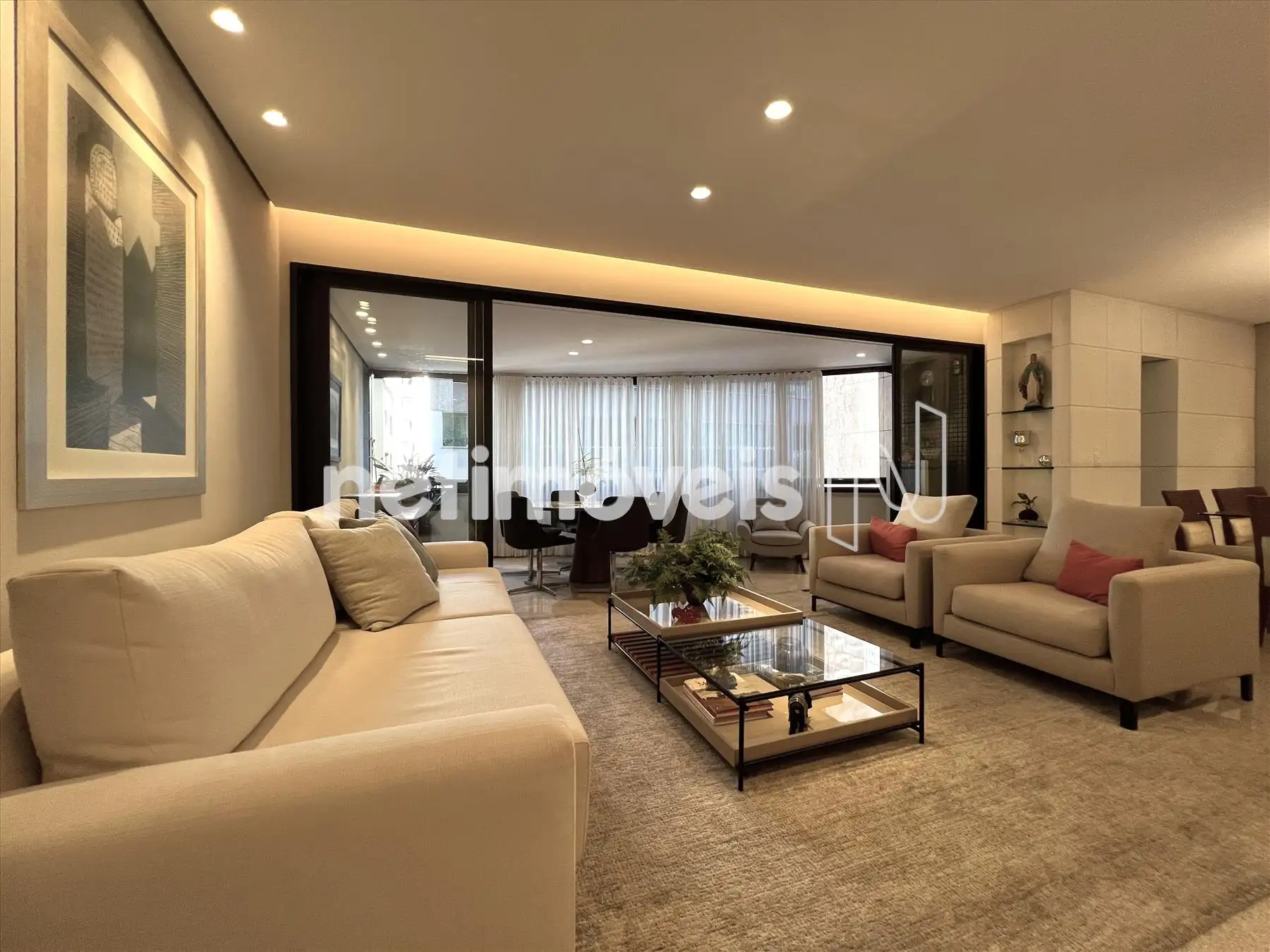 Sala e varanda integrada ângulo 2