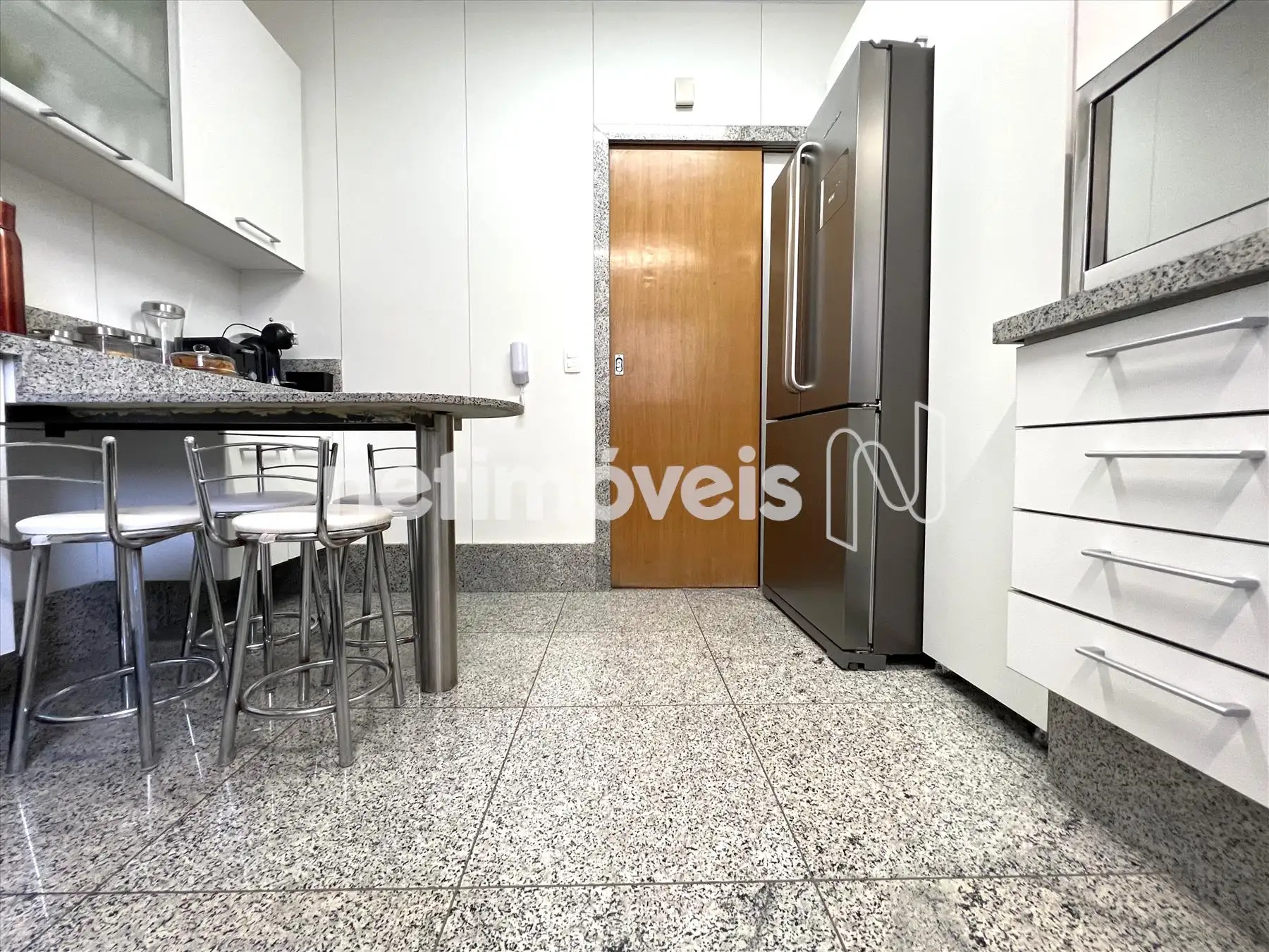 Copa-cozinha ângulo 4