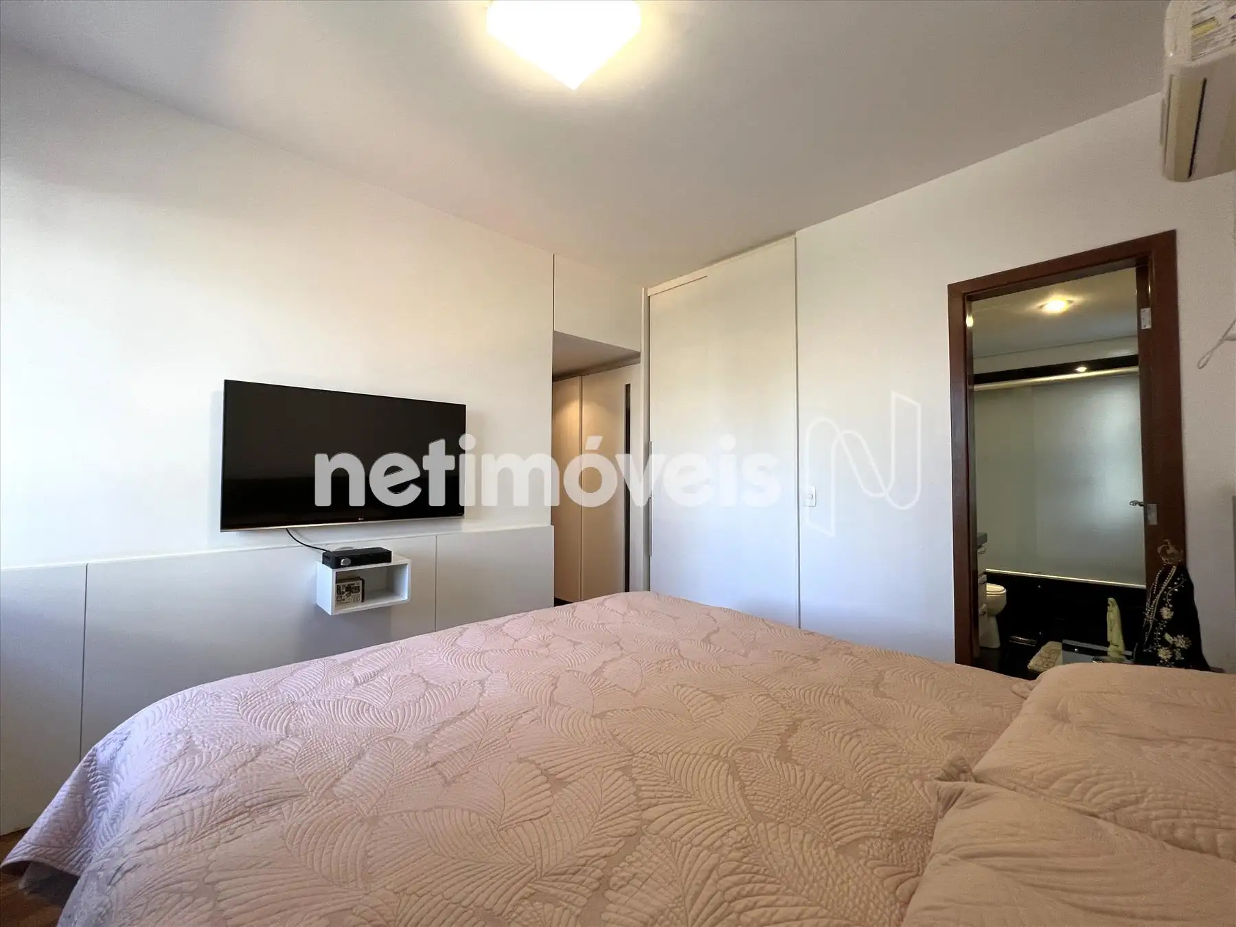 Suíte máster ângulo 4