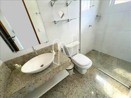 Banho 2ª suíte pavimento superior