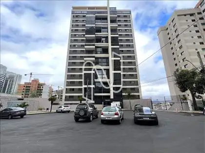  Fachada frontal ângulo 1