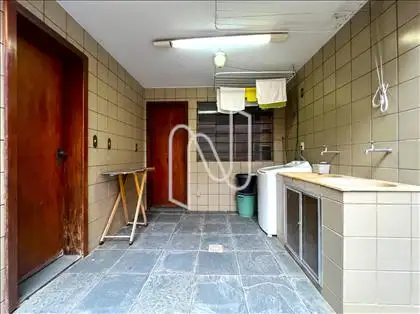  Área de serviço ângulo 2