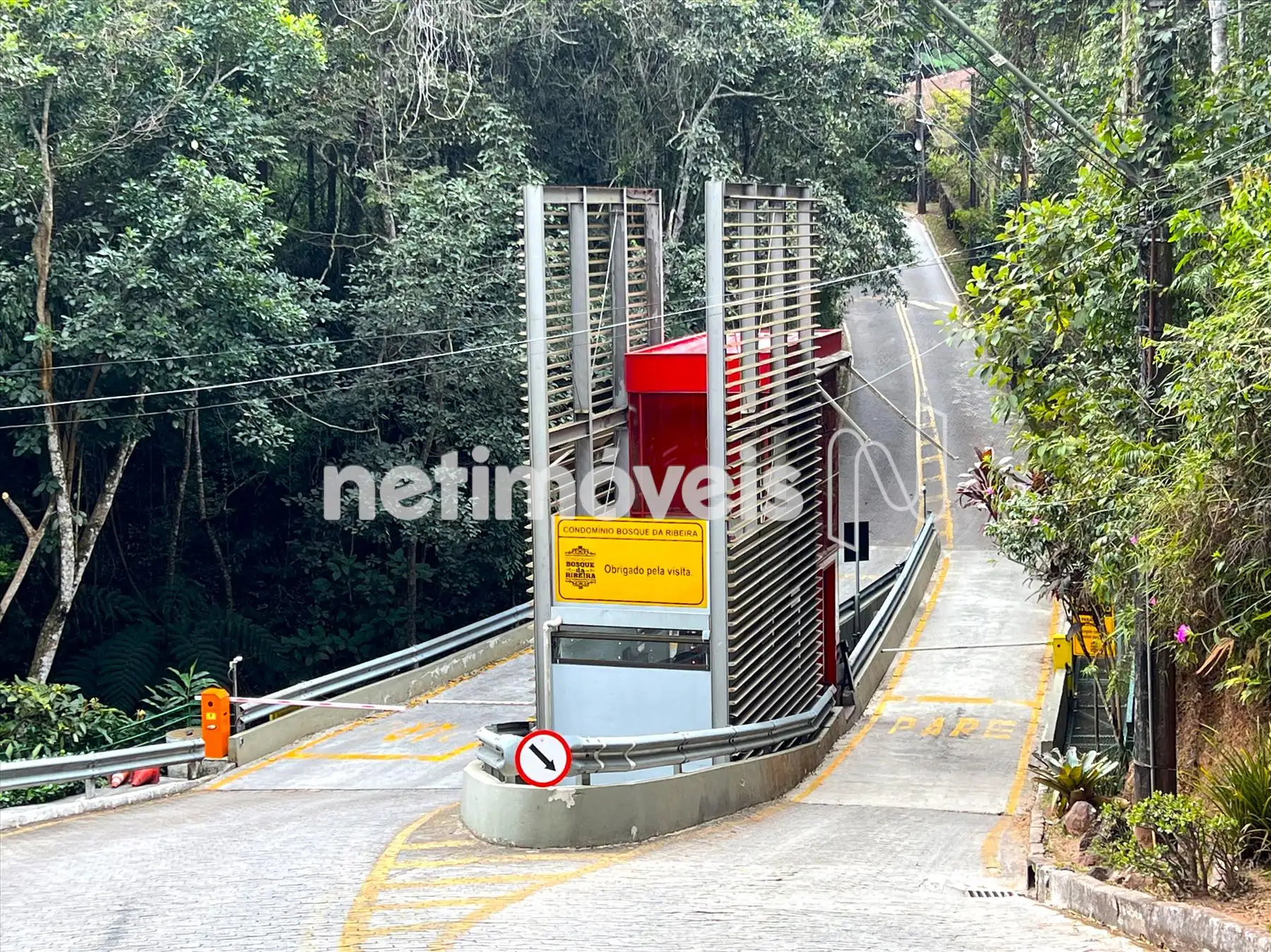 Portaria ângulo interno