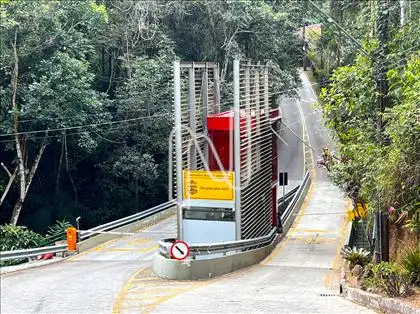 Portaria ângulo interno