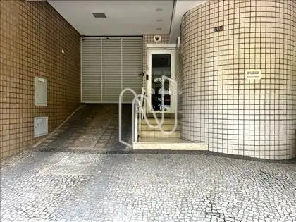 Acesso social e de garagem