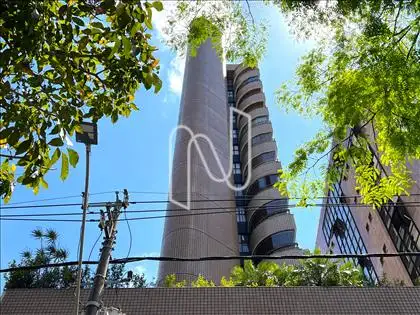 Fachada frontal ângulo 1