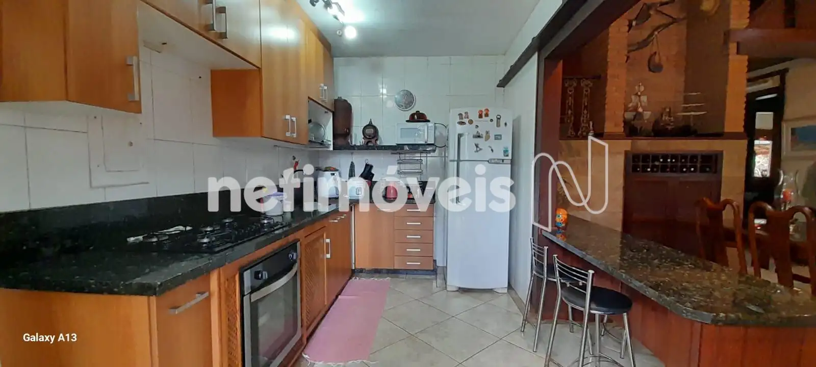 Outro ângulo da cozinha