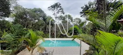 Outro ângulo da piscina
