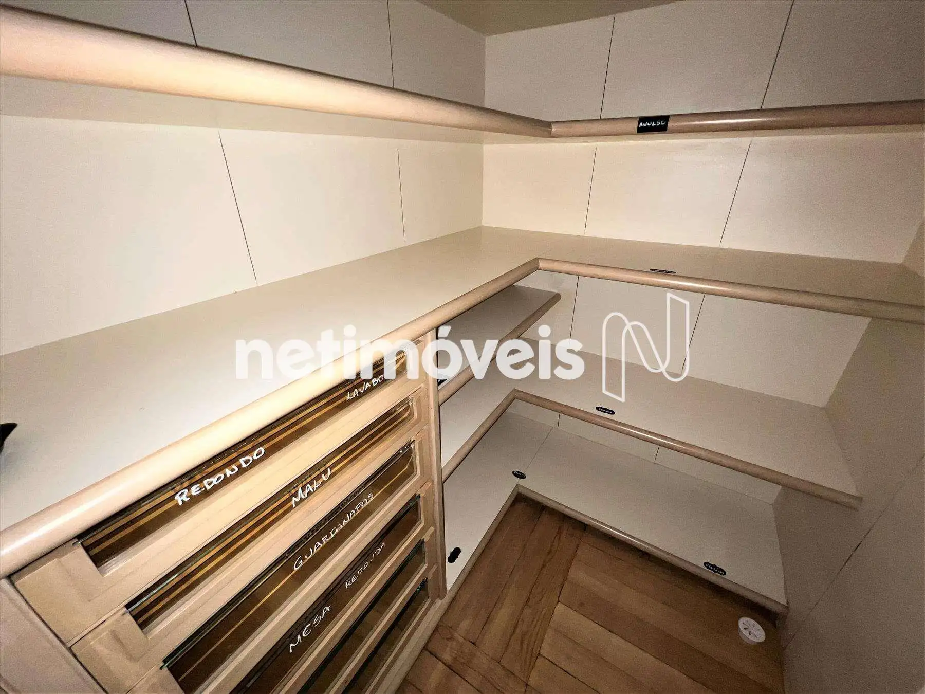 2º closet suíte máster