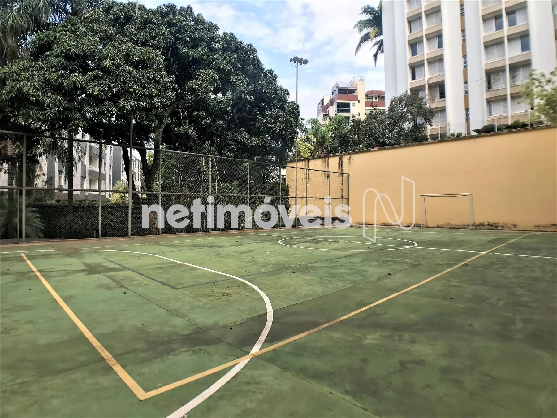 Quadra poliesportiva