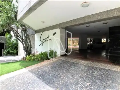 Jardim frontal ângulo 1 