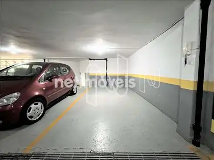 1ª vaga de garagem 