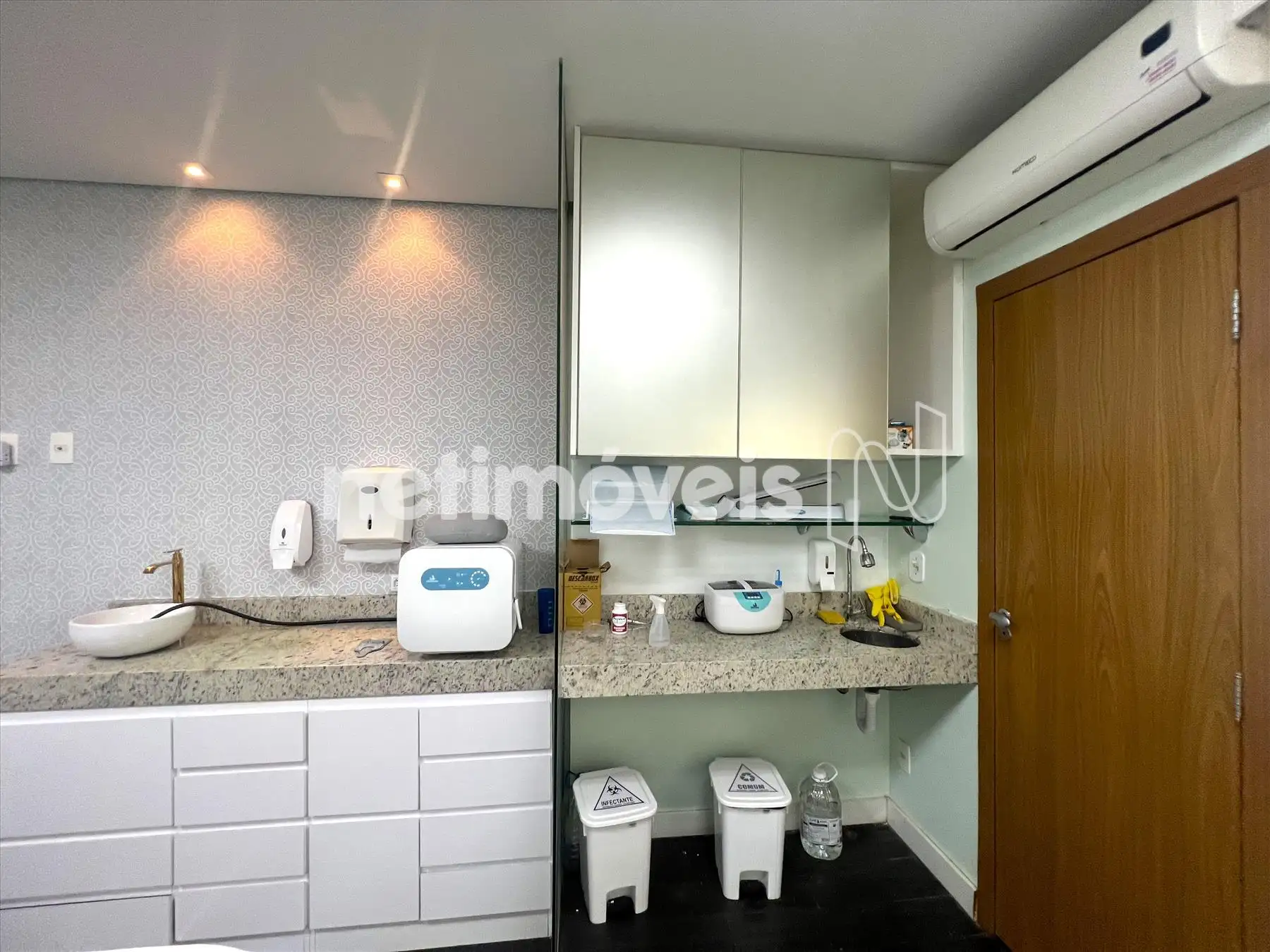 Consultório ângulo 10