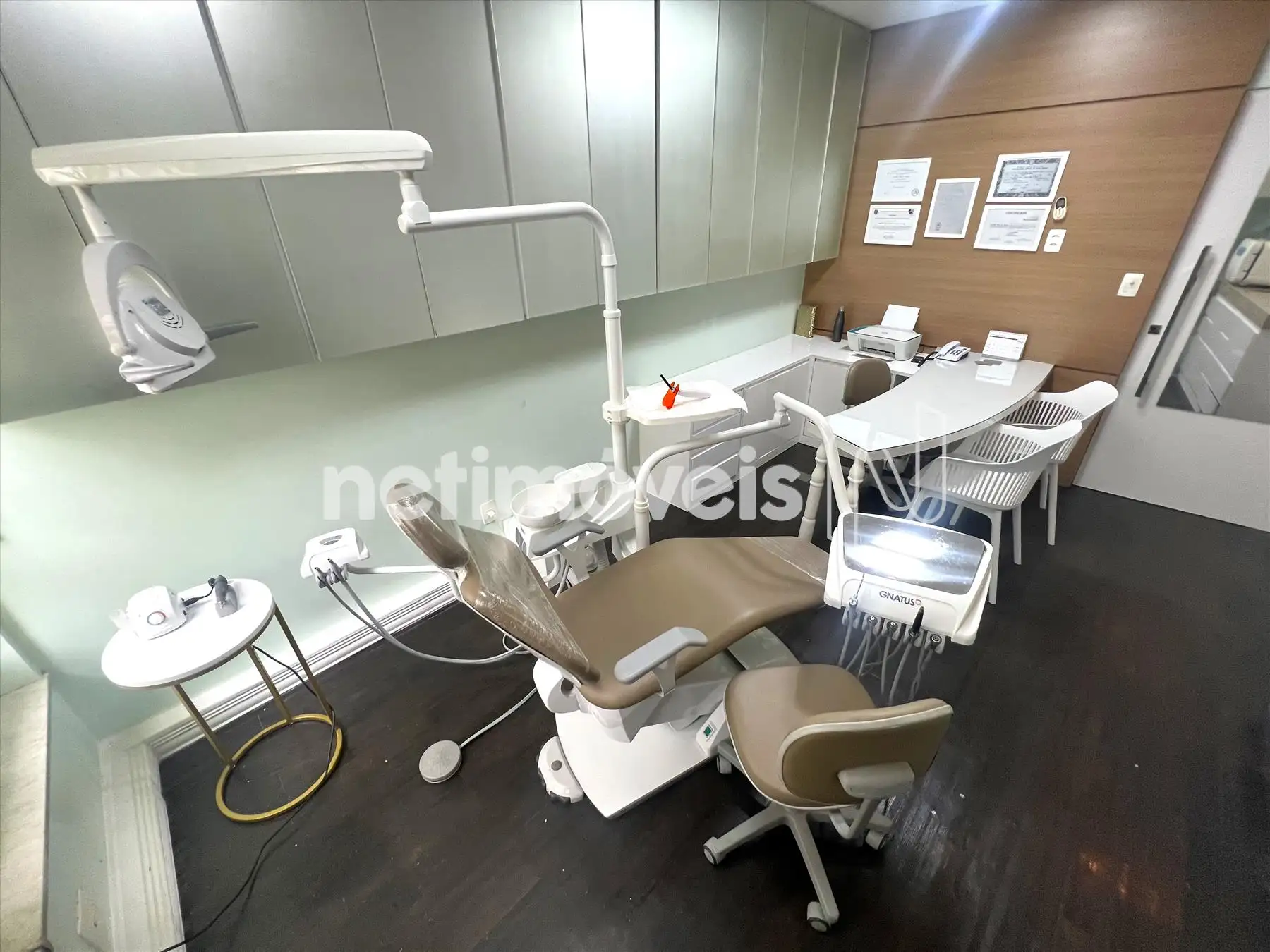 Consultório ângulo 8