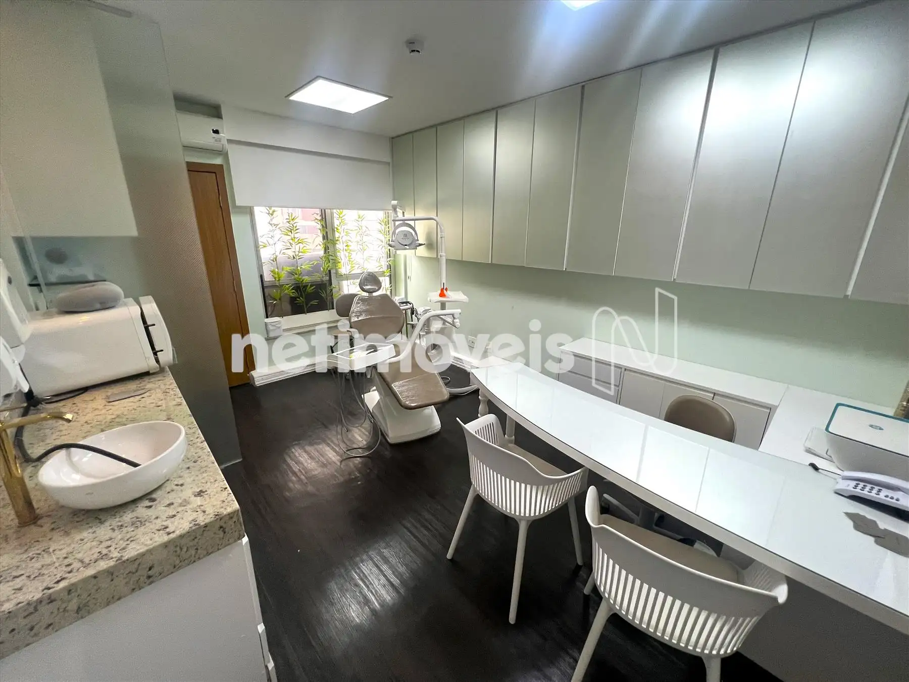 Consultório ângulo 4