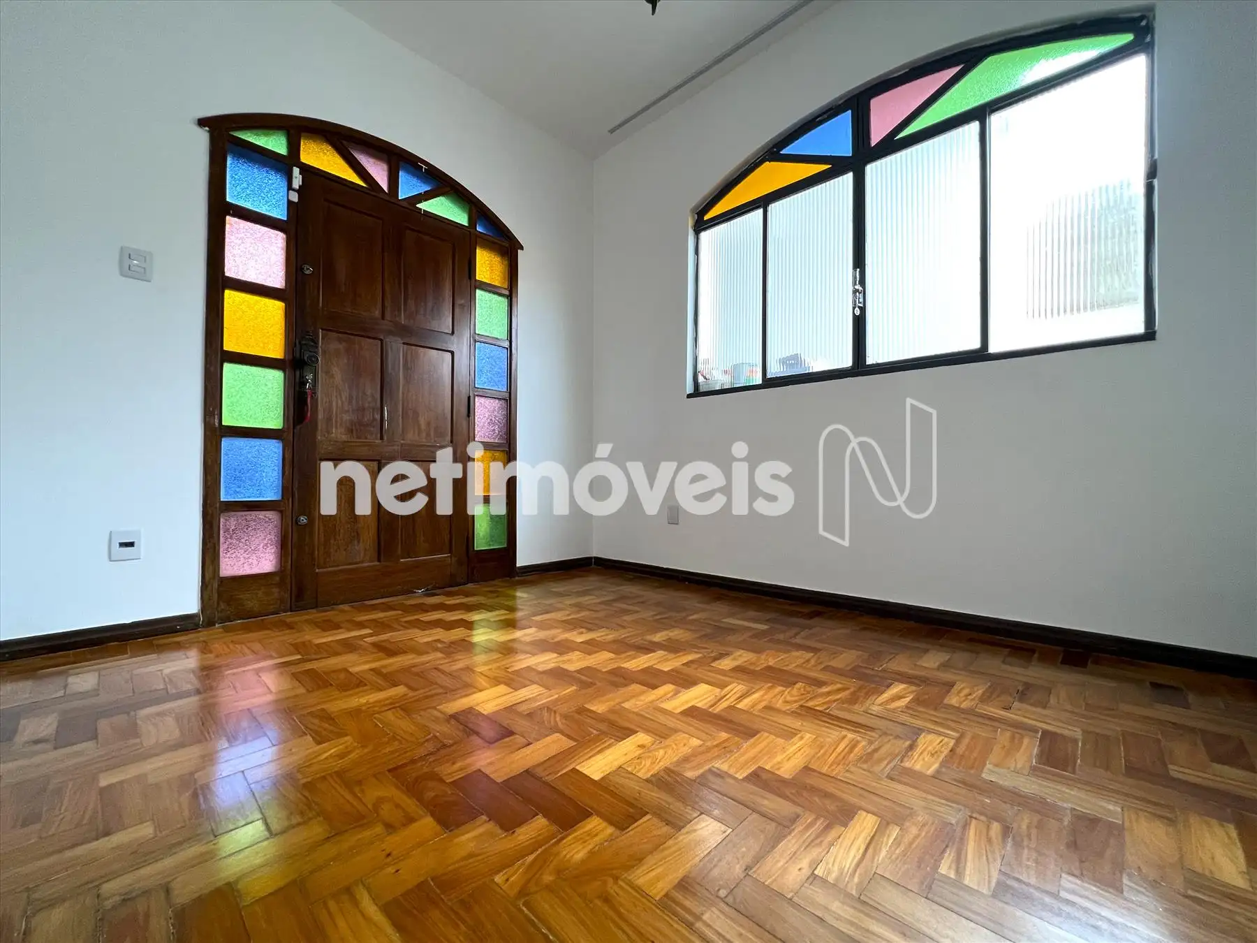 2ª sala 1º pavimento ângulo 1