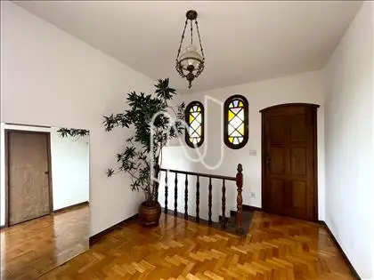 Sala 2º pavimento ângulo 1 
