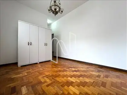 2ª sala 1º pavimento ângulo 3 