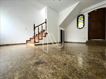  1ª sala 1º pavimento ângulo 2