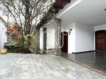  Fachada frontal ângulo interno 2