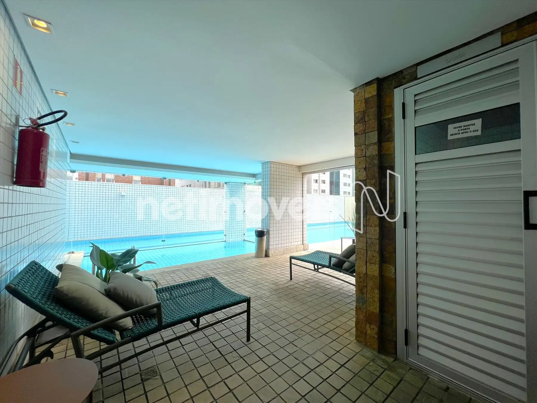 Sauna e sala de repouso ângulo 2