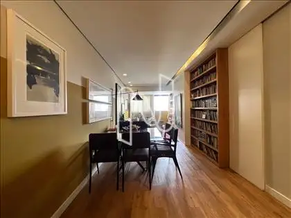 Sala 1ºpavimento ângulo 1