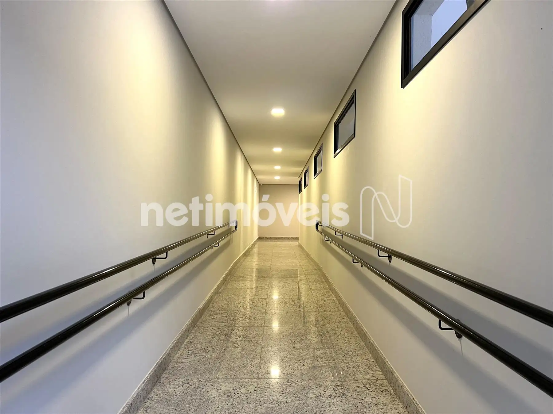 Hall de acesso ângulo 2