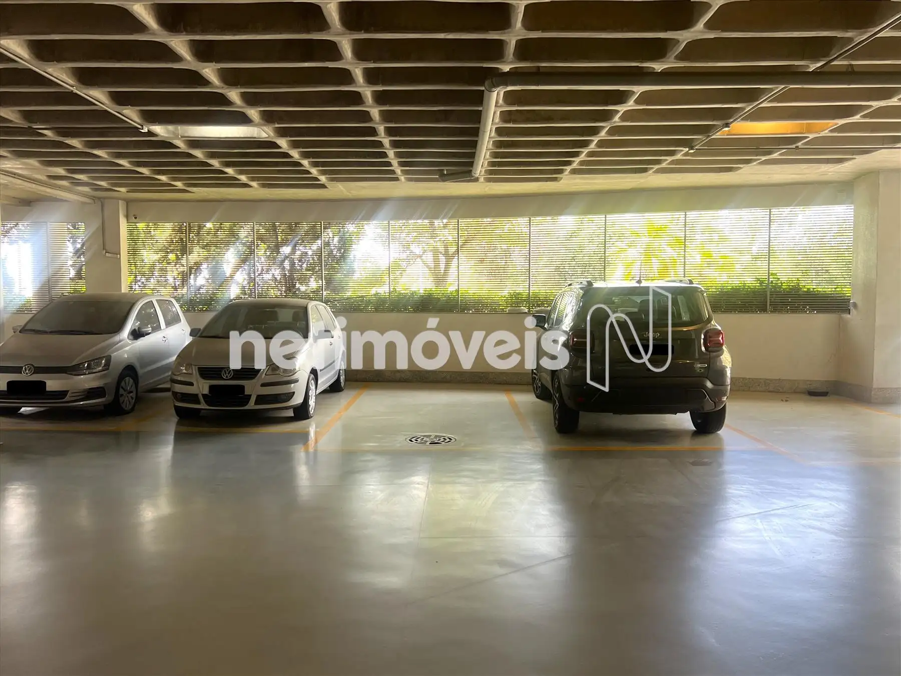 7 vagas de garagem