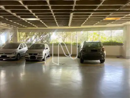 7 vagas de garagem