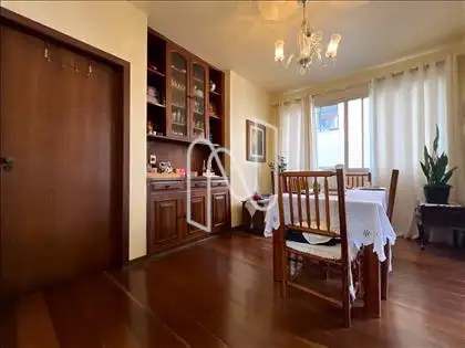   Sala de jantar ângulo 3