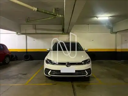 1 vaga de garagem livre