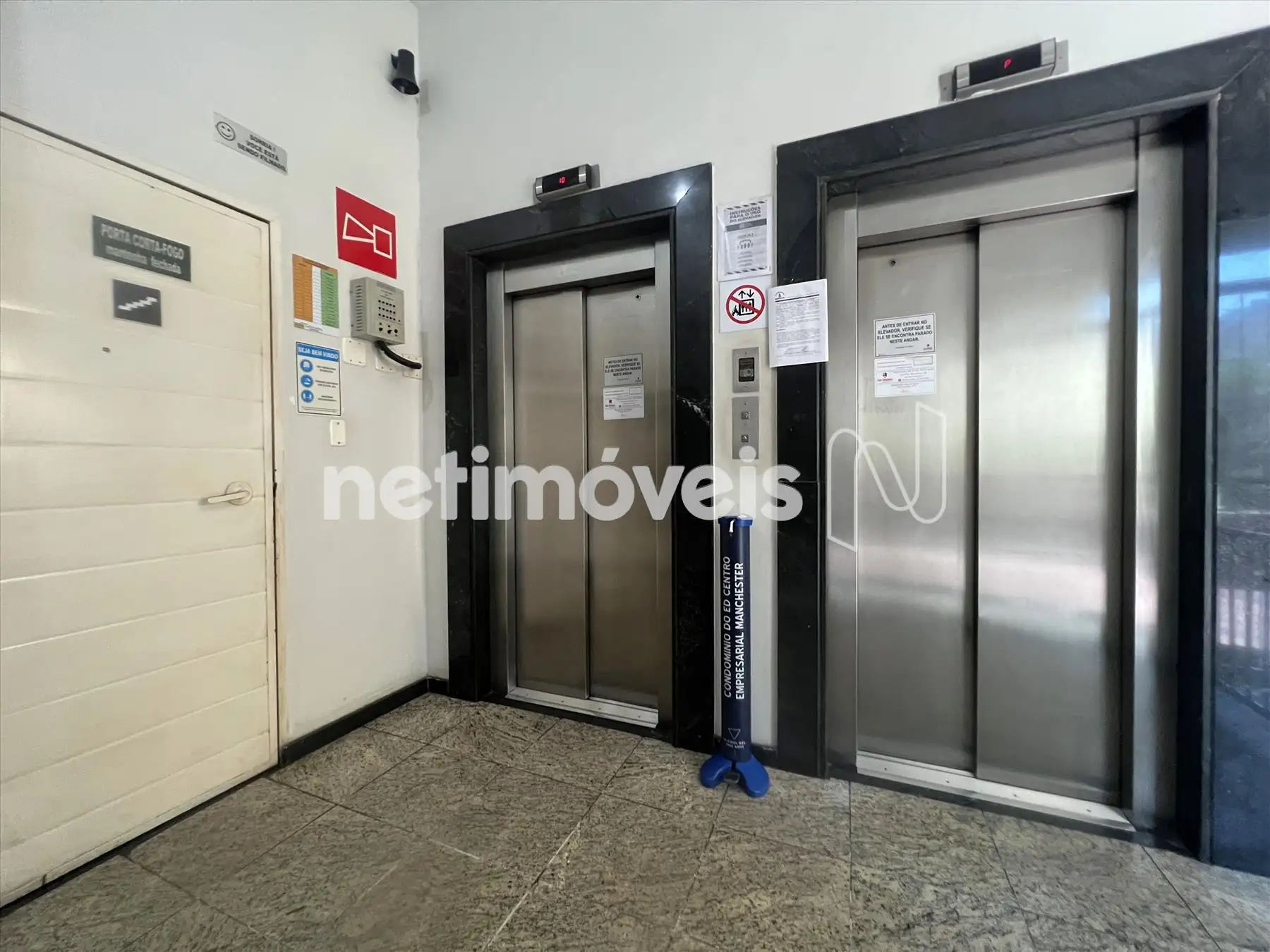 Hall de elevadores 