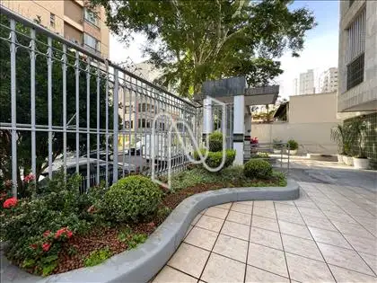 Jardim frontal ângulo 1 