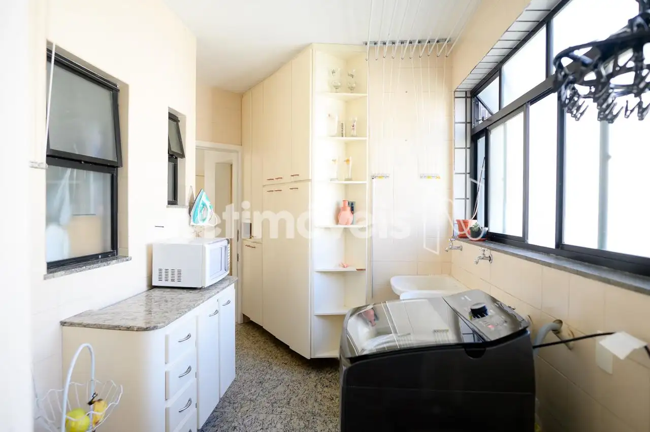 Área de serviço ângulo 1