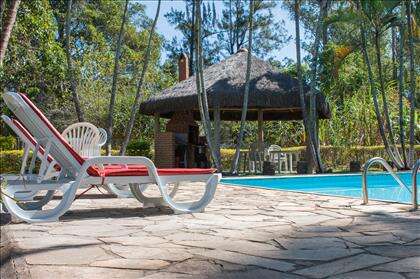Espaço gourmet e piscina