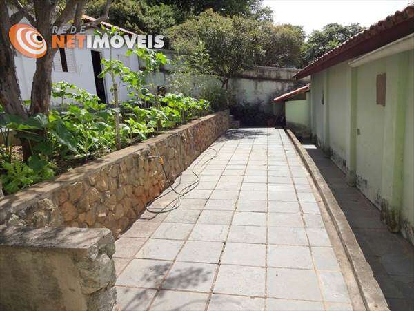 Casa dos fundos