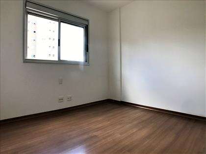 Quarto 1 ângulo 2