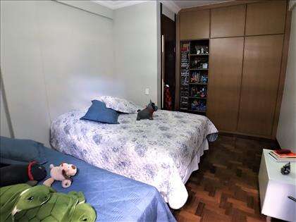 Quarto 1 ângulo 2